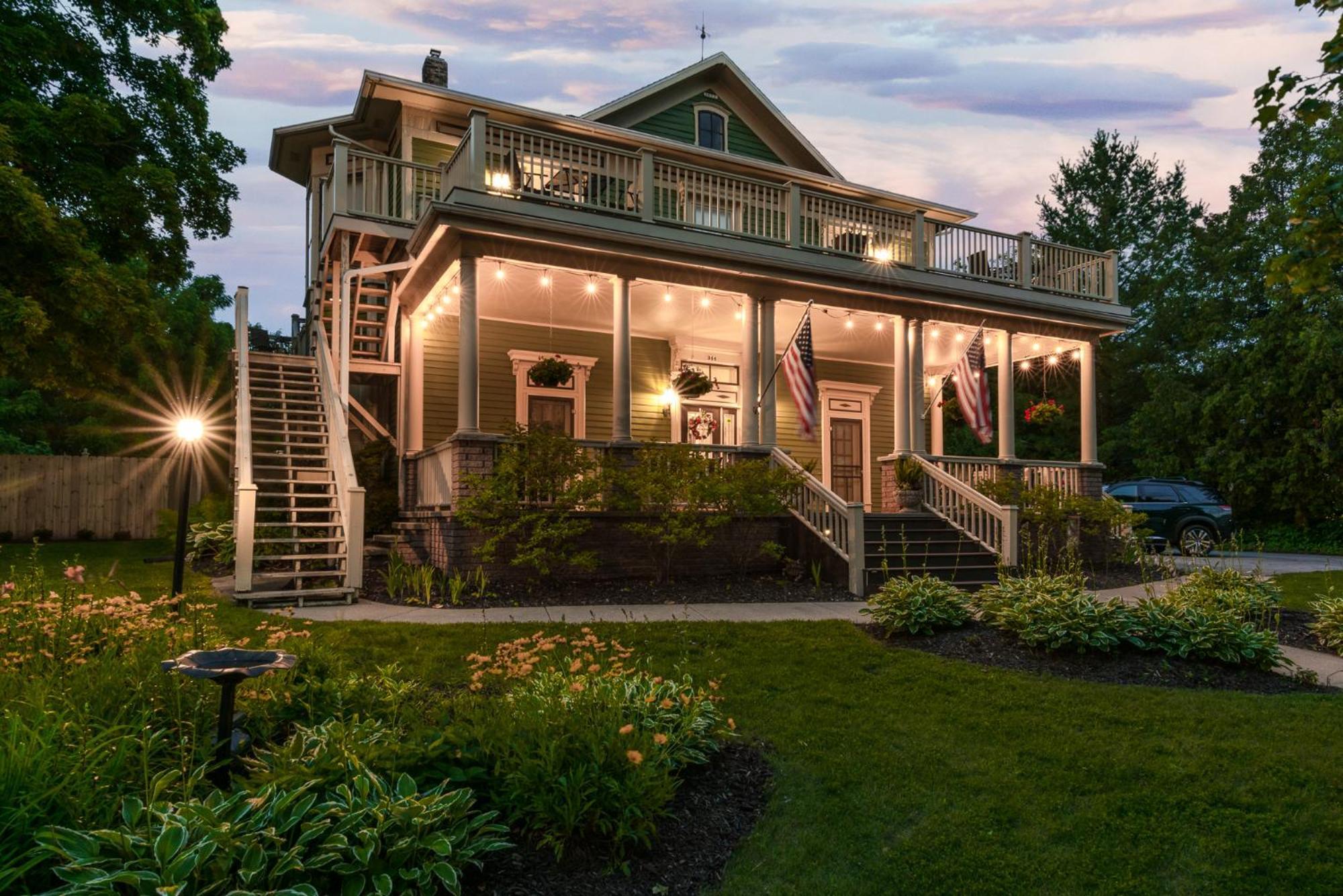The Foxglove Inn Sturgeon Bay Zewnętrze zdjęcie